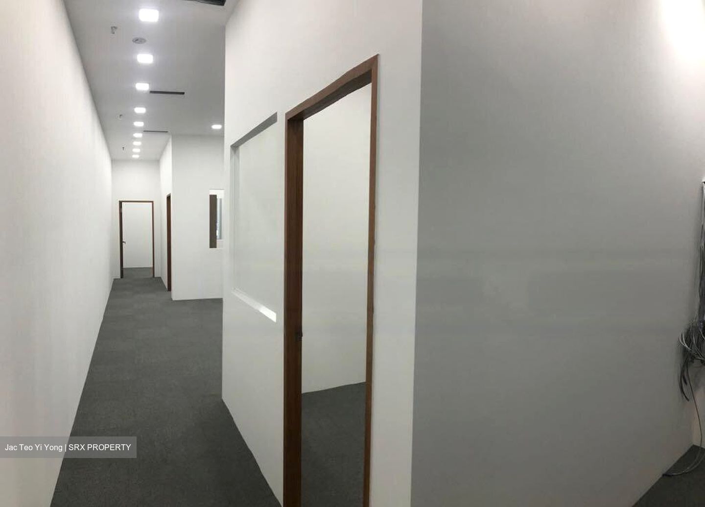 High Street Plaza (D6), Office #469269391